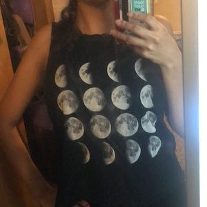 Brandy Melville- Moon